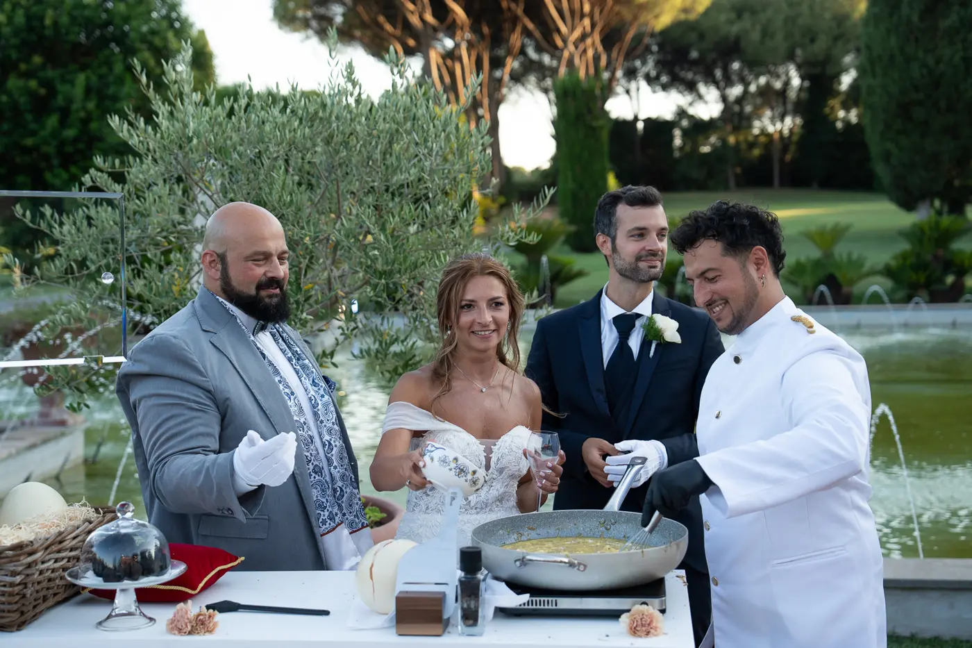 Lo show cooking del Lord con gli sposi